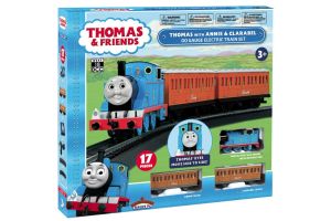 00642BE Bachmann Thomas and Friends Thomas with Annie and Clarabel - moving eyes DCC Ready