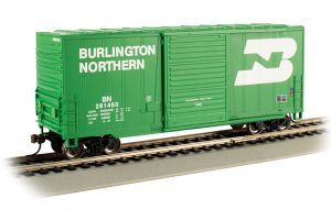 18203 Bachmann Hi-Cube Box Car with Sliding Door - Burlington Northern