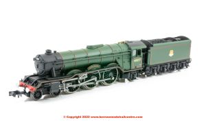 2S-011-009 Dapol Class A3 Steam Locomotive number 60077 The White Knight in BR Green livery with early emblem.