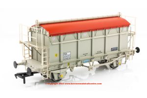 E87062 EFE Rail PRA China Clay Wagon RLS 6312 Early