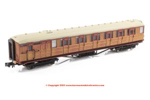 2P-011-210 Dapol Gresley Brake Composite Coach number 5547 in LNER Teak livery