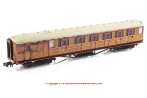 2P-011-211 Dapol Gresley Brake Composite Coach number 5549 in LNER Teak livery