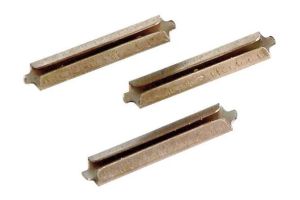 85501 Tillig Bag of 25 Elite fishplates. Chemically darkened Nic
