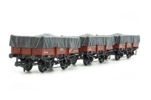 ACC3081 Accurascale 13 Ton Clay Wagon Triple Pack - Flat Hood