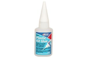 AD-70 Deluxe Materials Plastic Kit Glue 20ml