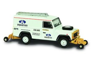 76ROR004 Oxford Diecast Landrover Defender Road-Railer in Aqua Rail Technology livery
