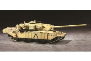 PKTM07105 Trumpeter Challenger 1 MBT Desert Version