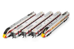 R30460 Hornby LNER Azuma Class 8012 Railway 200 5 Car Train Pack - Limited edition