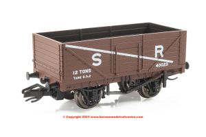 TTR-7002S Peco 7 Plank Open Wagon - number 40023 - SR Brown
