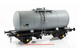 1023 Heljan 35 Ton B Tank TSV number 48623 - ICI Molasses RedGrey