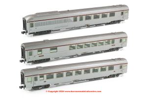 HN4444 Arnold SNCF 3 Coach Pack TEE Paris  Ruhr - silver livery - ep IV