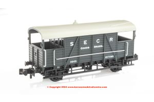 378-025A Graham Farish SECR 25T Dance Hall Brake Van SECR Grey