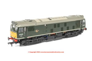 32-343SF Bachmann Class 251 Diesel Loco number D5225 - BR Green - Small Yellow Panels