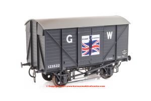 7F-066-010 Dapol GW Standard VE Day 80th Anniversary Navy