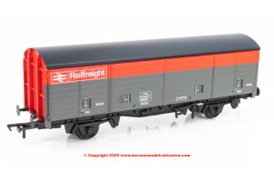 38-144B Bachmann BR VDA Van number 200655 - BR Railfreight Red  Grey