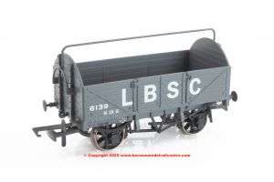 SB009W Kernow Models LBSC Diagram 1369 5 plank open wagon in LBSC Grey livery No. 6139