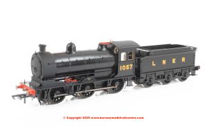 OR76J26001XS Oxford Rail LNER J26 Steam Locomotive number 1057 in LNER livery