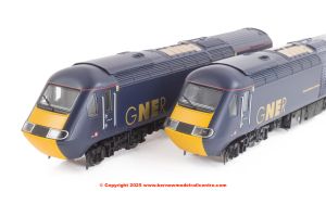 TT3047M Hornby GNER Class 43 HST Train Pack 43120  43115